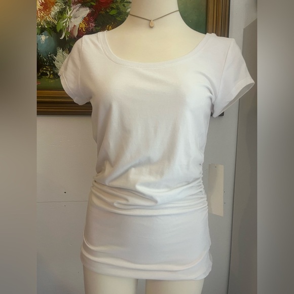 Kenneth Cole New York Tops - Kenneth Cole New York White Short Sleeve Tee